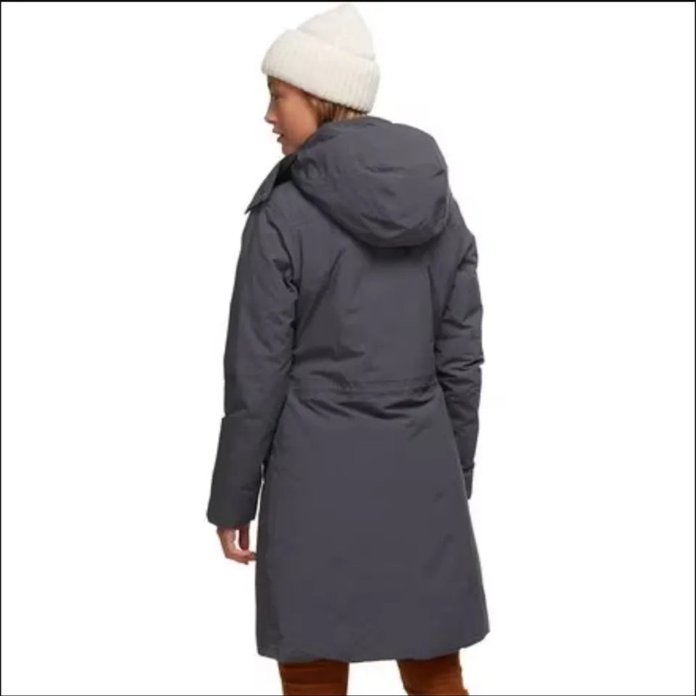 Patagonia city storm parka- size women’s medium in smolder blue